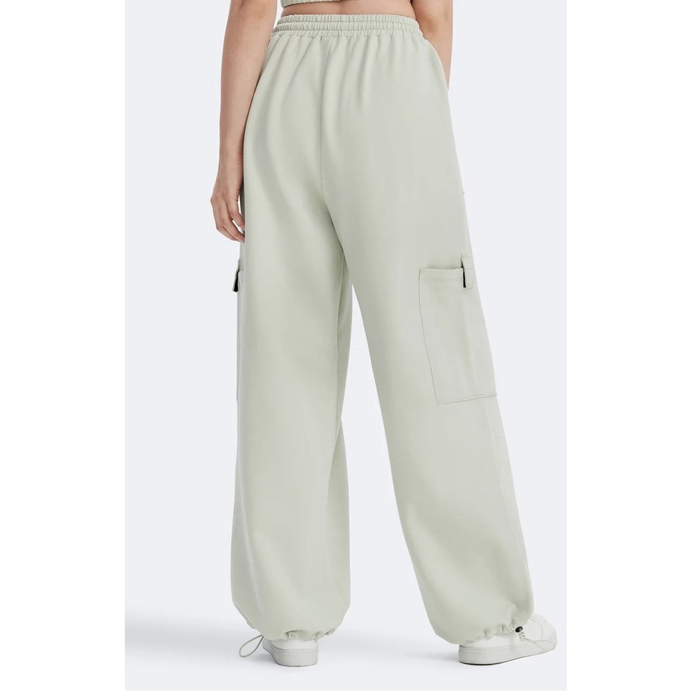 NWT BTTRM Better Me Med Fresh Mint Green SOLD OUT Drawstring Sweatpants & Bra - Picture 7 of 14